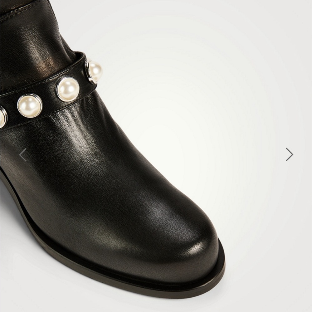 STUART WEITZMAN
Portia 5050 Pearl-Embellished Leather Knee-High Boots - Picture 4 of 5